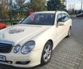 Бежевый Мерседес Е-Класс, объемом двигателя 2.1 л и пробегом 250 тыс. км за 6000 $, фото 1 на Automoto.ua