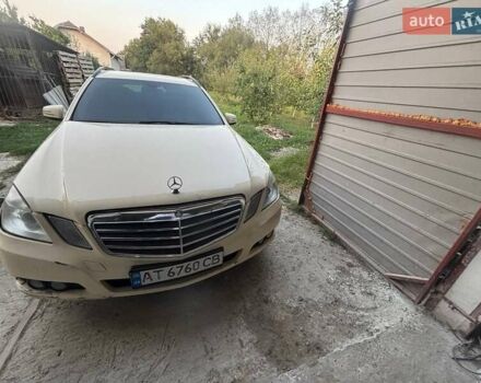 Бежевий Мерседес Е-Клас, об'ємом двигуна 2.14 л та пробігом 350 тис. км за 6000 $, фото 8 на Automoto.ua