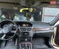 Бежевий Мерседес Е-Клас, об'ємом двигуна 2.14 л та пробігом 350 тис. км за 6000 $, фото 2 на Automoto.ua