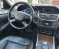 Бежевый Мерседес Е-Класс, объемом двигателя 2.2 л и пробегом 350 тыс. км за 12500 $, фото 5 на Automoto.ua