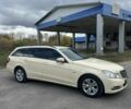 Бежевый Мерседес Е-Класс, объемом двигателя 2.2 л и пробегом 430 тыс. км за 5045 $, фото 2 на Automoto.ua