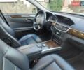 Бежевый Мерседес Е-Класс, объемом двигателя 2.2 л и пробегом 350 тыс. км за 12500 $, фото 4 на Automoto.ua