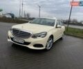 Бежевый Мерседес Е-Класс, объемом двигателя 2.14 л и пробегом 400 тыс. км за 12000 $, фото 1 на Automoto.ua