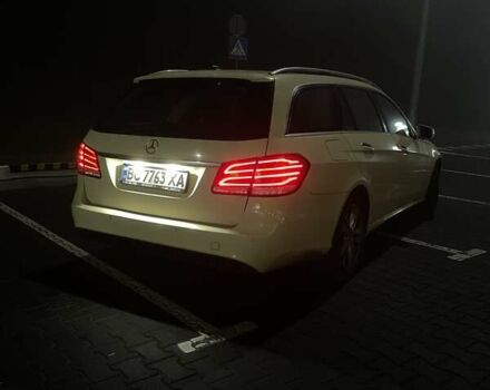 Бежевый Мерседес Е-Класс, объемом двигателя 2.14 л и пробегом 400 тыс. км за 12000 $, фото 8 на Automoto.ua