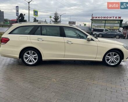 Бежевый Мерседес Е-Класс, объемом двигателя 2.14 л и пробегом 400 тыс. км за 12000 $, фото 3 на Automoto.ua