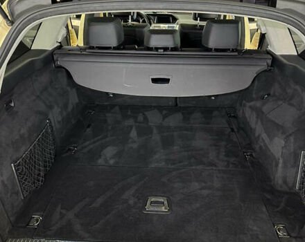 Бежевый Мерседес Е-Класс, объемом двигателя 2.2 л и пробегом 451 тыс. км за 15000 $, фото 5 на Automoto.ua