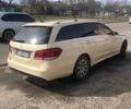 Бежевий Мерседес Е-Клас, об'ємом двигуна 2.14 л та пробігом 100 тис. км за 14500 $, фото 1 на Automoto.ua