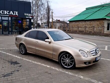 Бежевий Мерседес Е-Клас, об'ємом двигуна 2.7 л та пробігом 266 тис. км за 6700 $, фото 1 на Automoto.ua