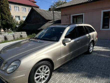Мерседес Е-Класс 2003 в Коломые на Automoto.ua Бежевый Мерседес Е-Класс, объемом двигателя 3.22 л и пробегом 268 тыс. км за 7950 $, фото 1 на Automoto.ua