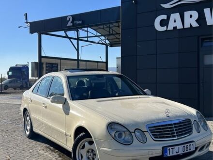 Бежевый Мерседес Е-Класс, объемом двигателя 0 л и пробегом 300 тыс. км за 2650 $, фото 1 на Automoto.ua