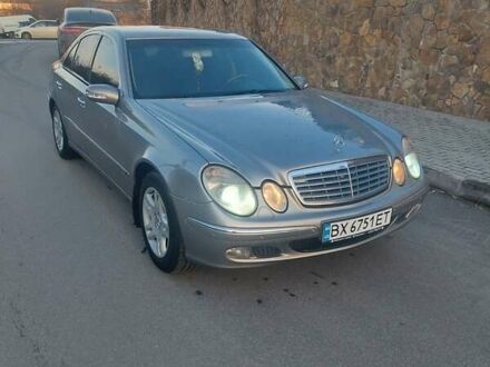 Бежевый Мерседес Е-Класс, объемом двигателя 3.2 л и пробегом 236 тыс. км за 6200 $, фото 1 на Automoto.ua