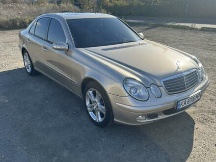 Бежевый Мерседес Е-Класс, объемом двигателя 2.6 л и пробегом 280 тыс. км за 6700 $, фото 1 на Automoto.ua