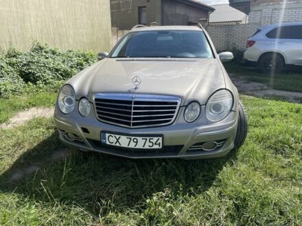 Мерседес Е-Класс 2008 в Житомире на Automoto.ua Бежевый Мерседес Е-Класс, объемом двигателя 2.2 л и пробегом 430 тыс. км за 3300 $, фото 1 на Automoto.ua