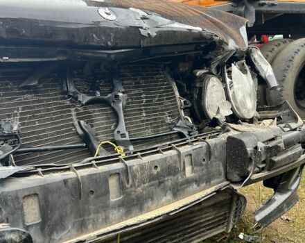 Черный Мерседес Е-Класс, объемом двигателя 3.2 л и пробегом 320 тыс. км за 3500 $, фото 4 на Automoto.ua