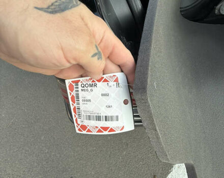 Чорний Мерседес Е-Клас, об'ємом двигуна 2.9 л та пробігом 330 тис. км за 15500 $, фото 23 на Automoto.ua