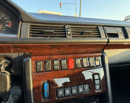 Чорний Мерседес Е-Клас, об'ємом двигуна 2.9 л та пробігом 330 тис. км за 15500 $, фото 40 на Automoto.ua