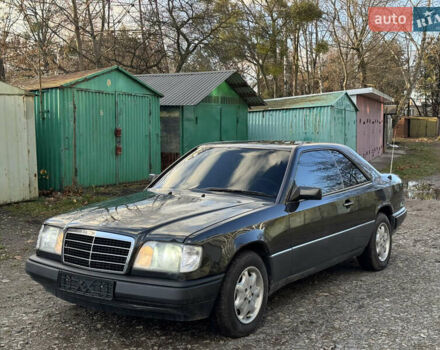 Черный Мерседес Е-Класс, объемом двигателя 2.2 л и пробегом 298 тыс. км за 6500 $, фото 10 на Automoto.ua