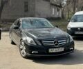 Черный Мерседес Е-Класс, объемом двигателя 2.2 л и пробегом 250 тыс. км за 15200 $, фото 2 на Automoto.ua