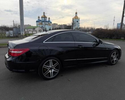 Черный Мерседес Е-Класс, объемом двигателя 3 л и пробегом 190 тыс. км за 13000 $, фото 8 на Automoto.ua