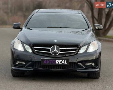 Черный Мерседес Е-Класс, объемом двигателя 3 л и пробегом 190 тыс. км за 13000 $, фото 7 на Automoto.ua