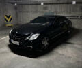 Мерседес Е-Класс 2010 в Кривом Роге на Automoto.ua Черный Мерседес Е-Класс, объемом двигателя 2.99 л и пробегом 180 тыс. км за 15000 $, фото 1 на Automoto.ua