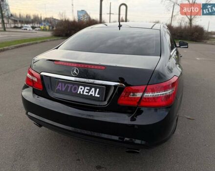Черный Мерседес Е-Класс, объемом двигателя 3 л и пробегом 190 тыс. км за 13000 $, фото 25 на Automoto.ua