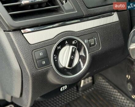 Черный Мерседес Е-Класс, объемом двигателя 3 л и пробегом 190 тыс. км за 13000 $, фото 34 на Automoto.ua