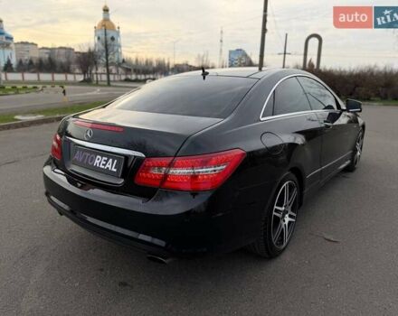 Черный Мерседес Е-Класс, объемом двигателя 3 л и пробегом 190 тыс. км за 13000 $, фото 24 на Automoto.ua