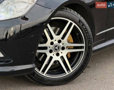 Черный Мерседес Е-Класс, объемом двигателя 3 л и пробегом 190 тыс. км за 13000 $, фото 4 на Automoto.ua