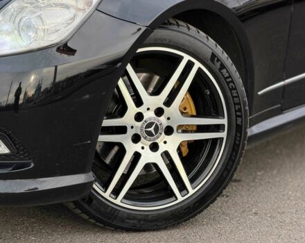 Черный Мерседес Е-Класс, объемом двигателя 3 л и пробегом 190 тыс. км за 13000 $, фото 5 на Automoto.ua