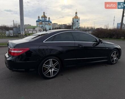 Черный Мерседес Е-Класс, объемом двигателя 3 л и пробегом 190 тыс. км за 13000 $, фото 23 на Automoto.ua
