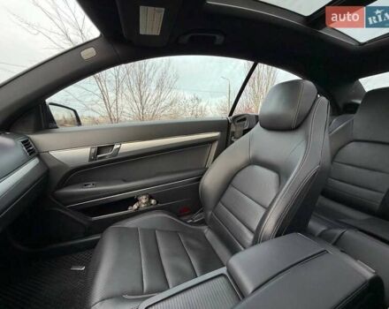 Черный Мерседес Е-Класс, объемом двигателя 3 л и пробегом 190 тыс. км за 13000 $, фото 49 на Automoto.ua