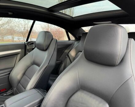 Черный Мерседес Е-Класс, объемом двигателя 3 л и пробегом 190 тыс. км за 13000 $, фото 20 на Automoto.ua