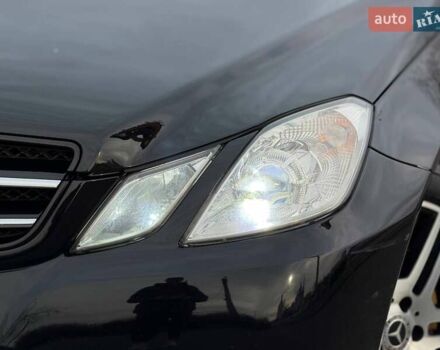 Черный Мерседес Е-Класс, объемом двигателя 3 л и пробегом 190 тыс. км за 13000 $, фото 3 на Automoto.ua