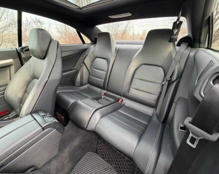 Черный Мерседес Е-Класс, объемом двигателя 3 л и пробегом 190 тыс. км за 13000 $, фото 19 на Automoto.ua