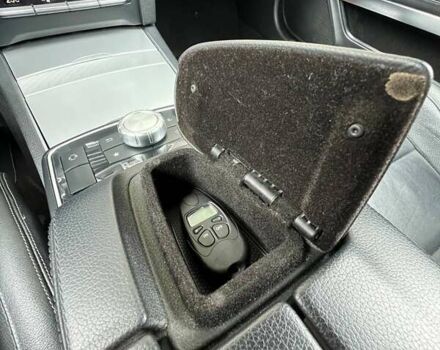 Черный Мерседес Е-Класс, объемом двигателя 2.2 л и пробегом 177 тыс. км за 16700 $, фото 26 на Automoto.ua