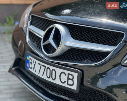 Черный Мерседес Е-Класс, объемом двигателя 2.2 л и пробегом 175 тыс. км за 17000 $, фото 5 на Automoto.ua
