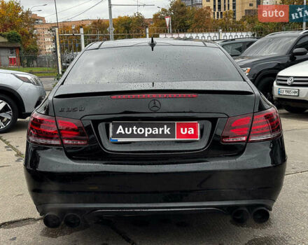 Мерседес Е-Класс 2013 в Харькове на Automoto.ua Черный Мерседес Е-Класс, объемом двигателя 3 л и пробегом 185 тыс. км за 17440 $, фото 6 на Automoto.ua