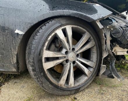 Черный Мерседес Е-Класс, объемом двигателя 0 л и пробегом 100 тыс. км за 2500 $, фото 5 на Automoto.ua