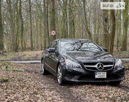 Чорний Мерседес Е-Клас, об'ємом двигуна 3 л та пробігом 150 тис. км за 22000 $, фото 2 на Automoto.ua