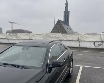 Чорний Мерседес Е-Клас, об'ємом двигуна 3 л та пробігом 150 тис. км за 22000 $, фото 55 на Automoto.ua