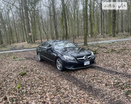 Чорний Мерседес Е-Клас, об'ємом двигуна 3 л та пробігом 150 тис. км за 22000 $, фото 1 на Automoto.ua