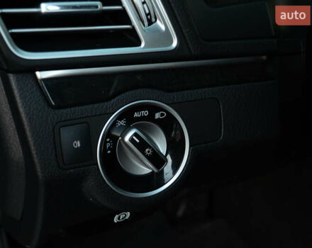 Черный Мерседес Е-Класс, объемом двигателя 2 л и пробегом 128 тыс. км за 17900 $, фото 24 на Automoto.ua