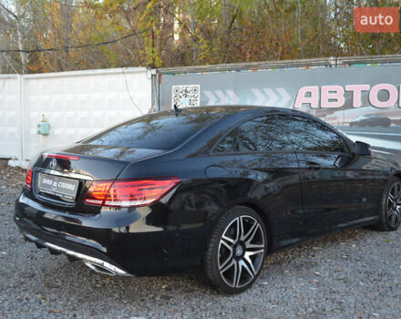 Черный Мерседес Е-Класс, объемом двигателя 2 л и пробегом 128 тыс. км за 17900 $, фото 4 на Automoto.ua