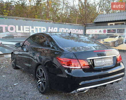 Черный Мерседес Е-Класс, объемом двигателя 2 л и пробегом 128 тыс. км за 17900 $, фото 3 на Automoto.ua