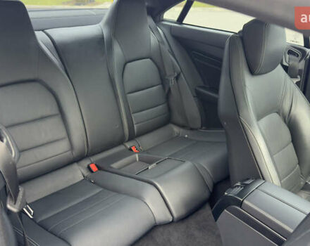 Чорний Мерседес Е-Клас, об'ємом двигуна 3 л та пробігом 128 тис. км за 19900 $, фото 40 на Automoto.ua