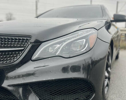 Чорний Мерседес Е-Клас, об'ємом двигуна 3 л та пробігом 170 тис. км за 18200 $, фото 1 на Automoto.ua