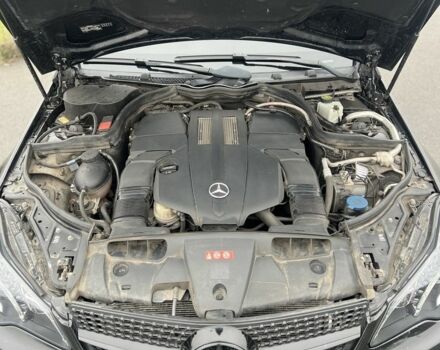 Чорний Мерседес Е-Клас, об'ємом двигуна 3 л та пробігом 170 тис. км за 476 $, фото 4 на Automoto.ua