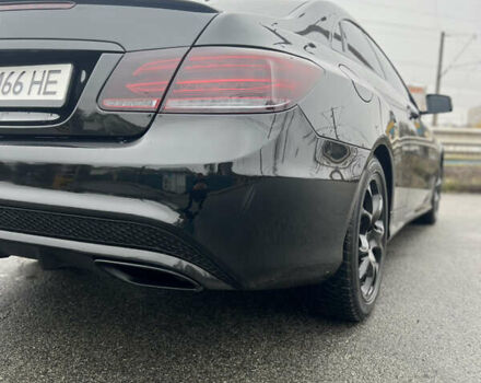 Чорний Мерседес Е-Клас, об'ємом двигуна 3 л та пробігом 170 тис. км за 18200 $, фото 9 на Automoto.ua