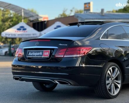 Черный Мерседес Е-Класс, объемом двигателя 3 л и пробегом 125 тыс. км за 18990 $, фото 13 на Automoto.ua